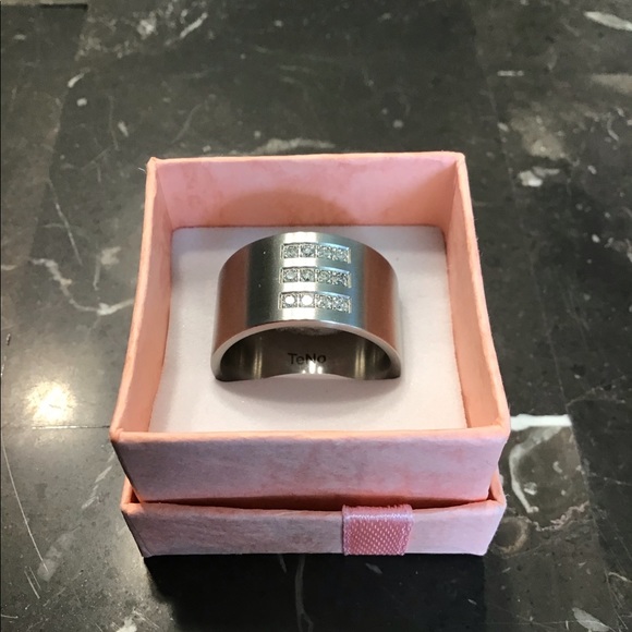 TeNo Stainless & Diamond Ring size 5.75